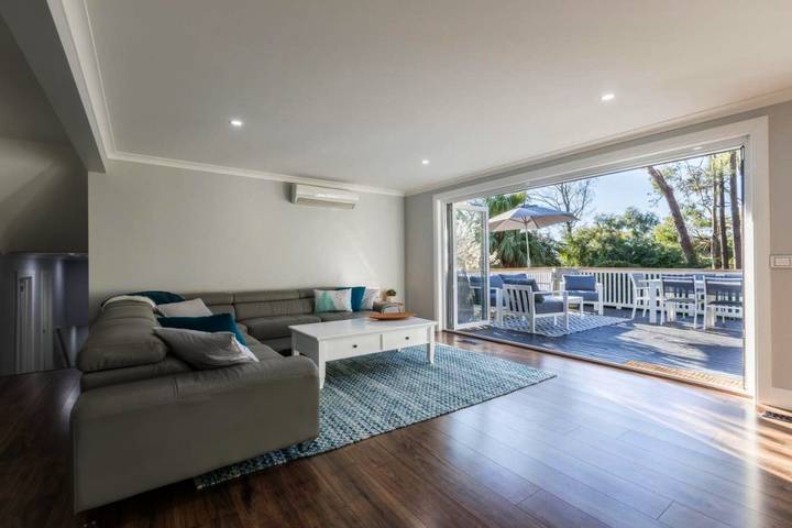 Casa de huéspuedes para 12 personas, con vistas y jardín en Victoria