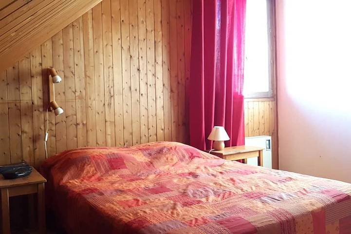 Gîte pour 10 personnes, avec jardin, animaux acceptés à Saint-Apollinaire - 2