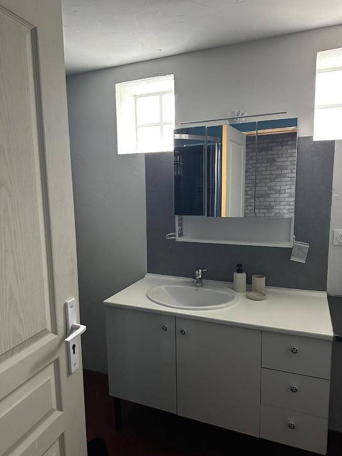 Gîte pour 4 personnes, avec terrasse, animaux acceptés à Baix - 4