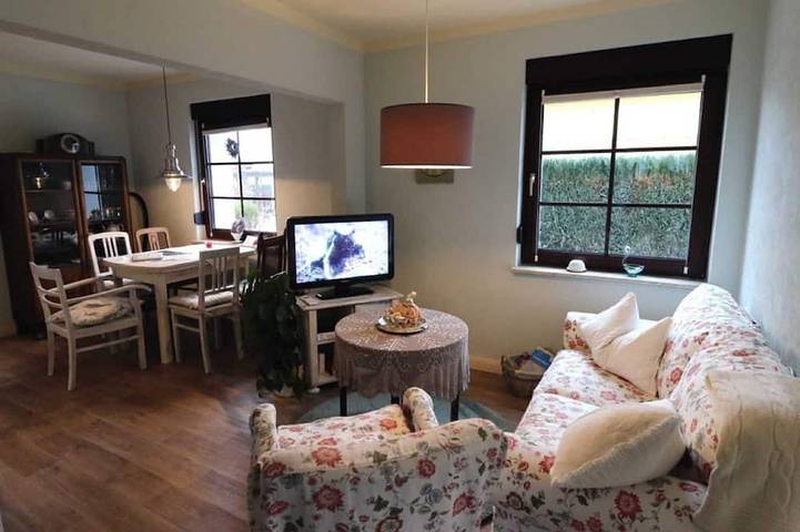 Ferienwohnung für 4 Personen, mit Garten und Terrasse - 1