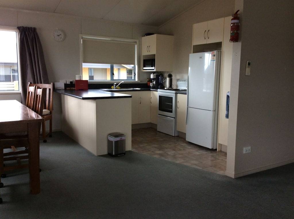 Irishman Drive Retreat, free wifi. in Twizel, Mackenzie District