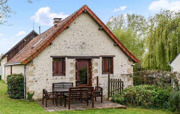 Appartement de luxe de 150 m2 avec piscine et jardin in Savigné-sous-le-Lude, Vallée de la Loire