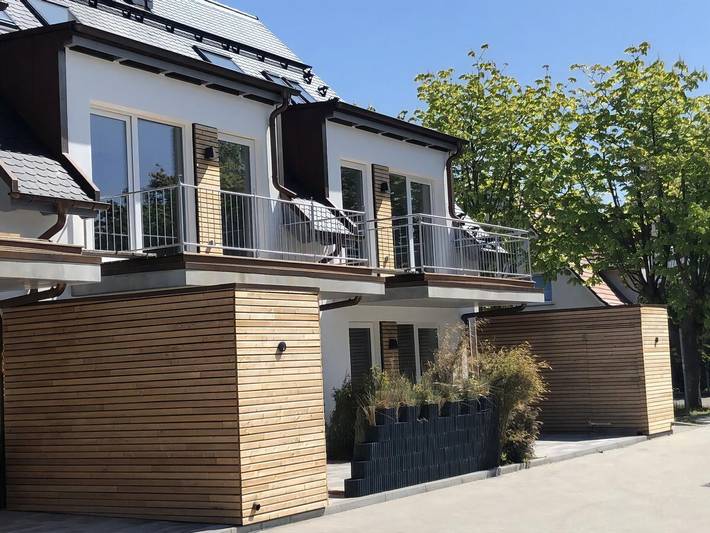 Luxus-Ferienhaus für 4 Personen, mit Garten und Balkon