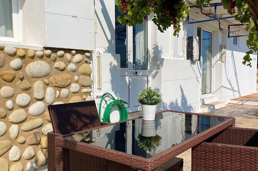 Ganze Wohnung, Studio in Praia da Salema, Naturpark Südwest-Alentejo und Costa Vicentina