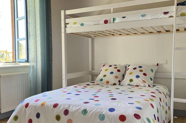 Location de vacances pour 5 personnes, avec terrasse et jardin à Lubersac - 4