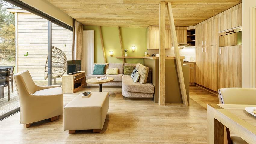 Gîte pour 4 personnes, avec Piscine à Les Trois-Moutiers - 2