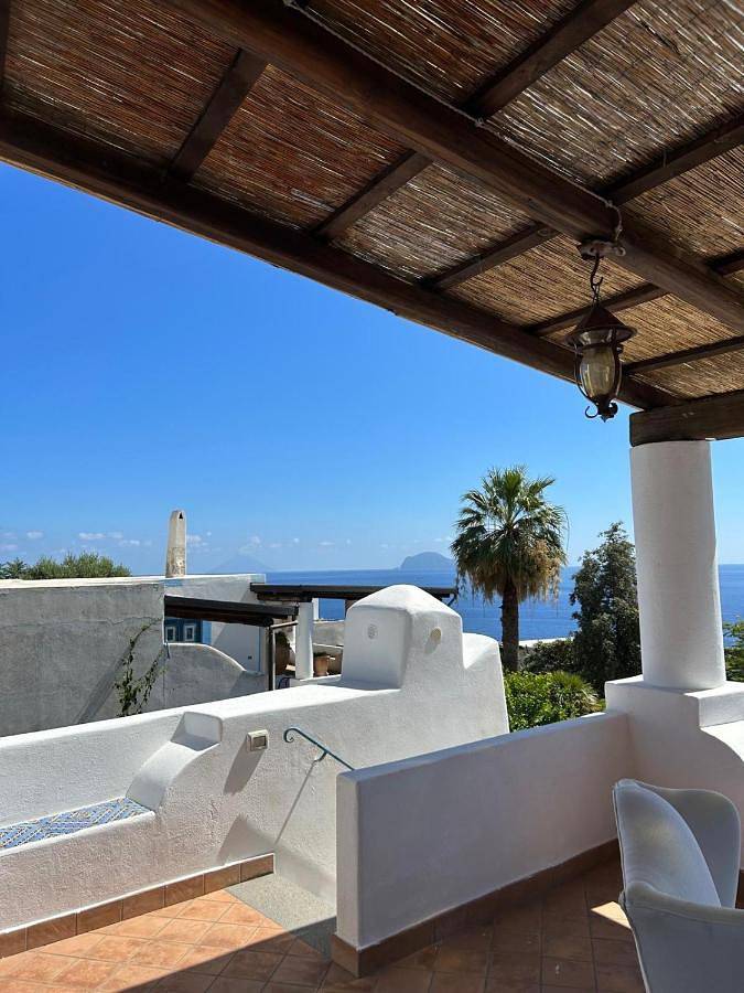 Maison d’hôte pour 3 personnes, avec jardin ainsi que balcon et vue à Santa Marina Salina - 3