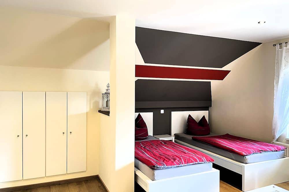 Ganze Wohnung, Zimmer 2 - Zimmer & Ferienwohnung Steuer in Lauta, Oberlausitz-Niederschlesien