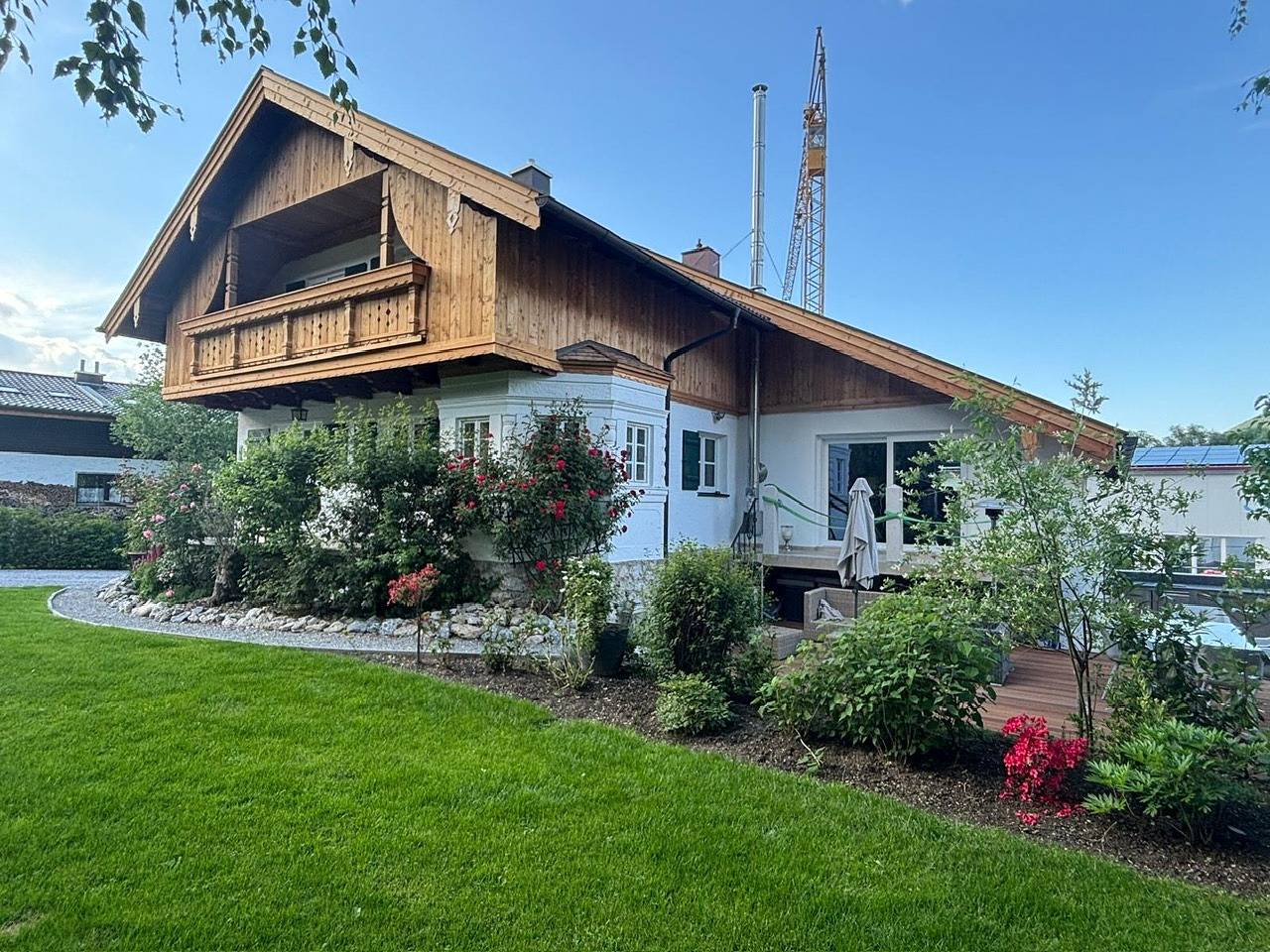 Ganze Ferienwohnung, Landhaus Falkennest - Ferienwohnung Landhausidylle am Wasserfall, 70qm für max. 4 Pers. in Flintsbach am Inn, Bayerische Alpen