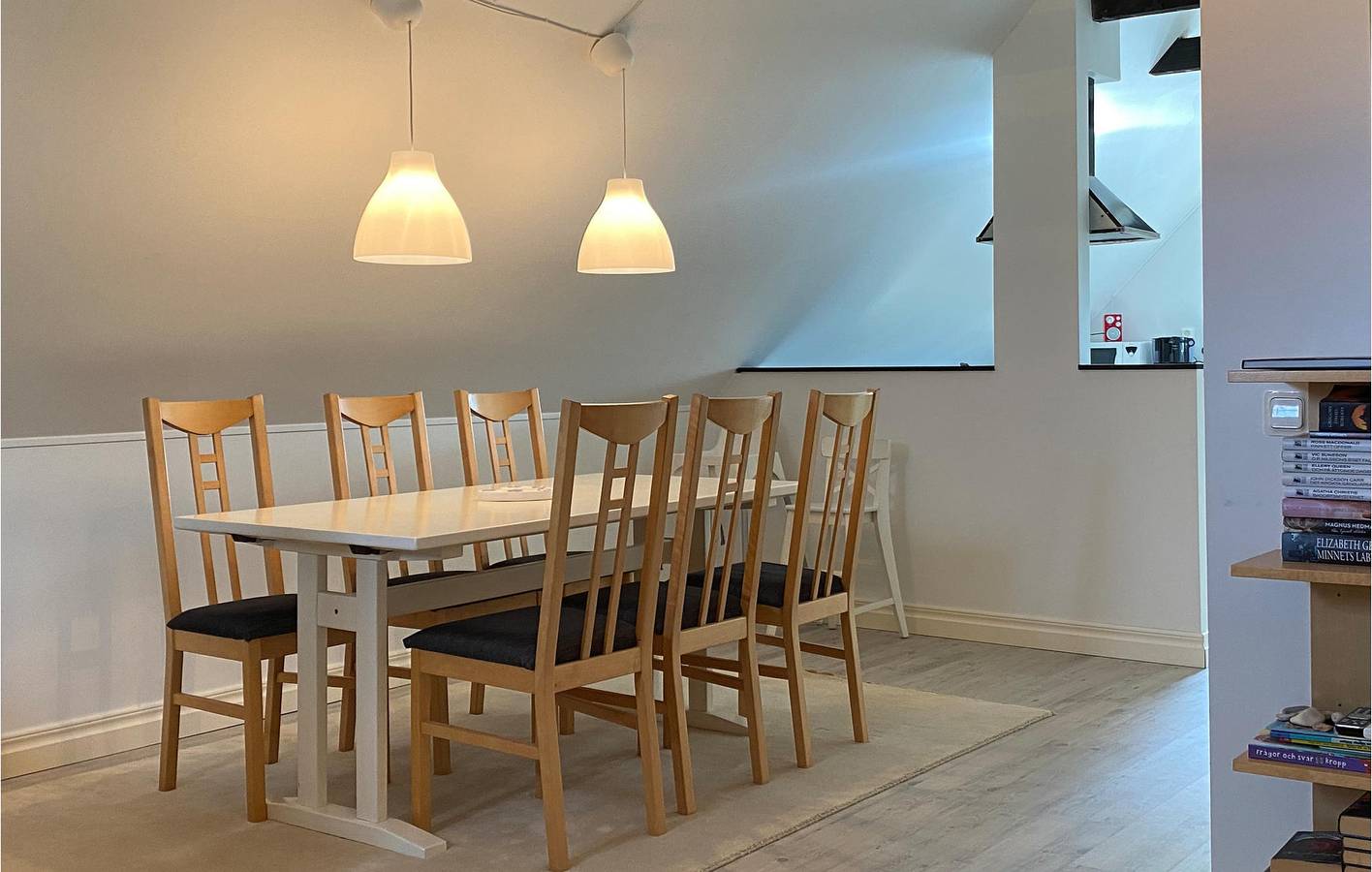 Hel semesterlägenhet, Lägenhet för 4 Personer med trädgård in Gotland