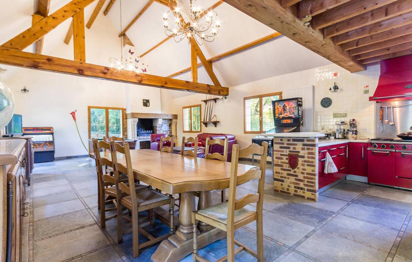 Appartement au bord de la rivière avec piscine et parking in Acquigny, Région de Les Andelys