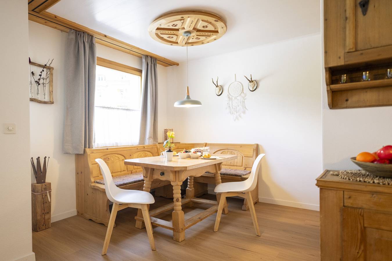 Ganze Wohnung, Chasa Grusaida: Charmante, gemütliche 2-Zimmerwohnung mit Balkon Nähe Golfplatz in Vulpera, Tarasp