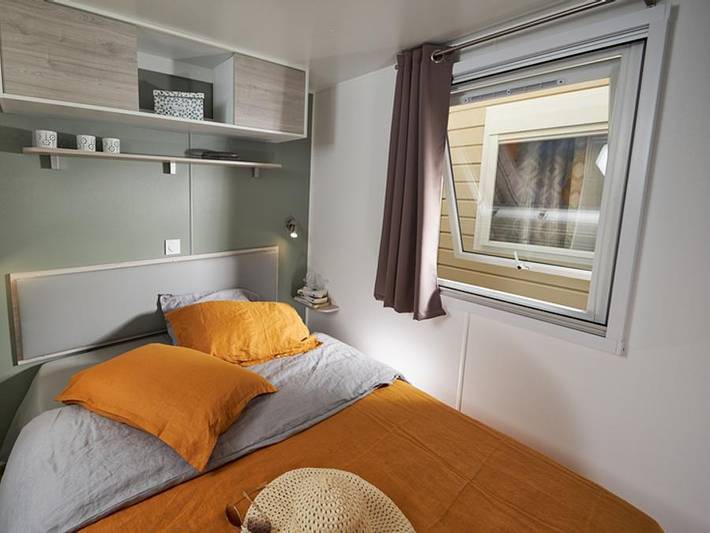 Camping Les Cigales -  Ciela Village - Mobilheim 4 personen - Ciela Confort Compact - 2 Zimmer in Rocamadour, Quercy