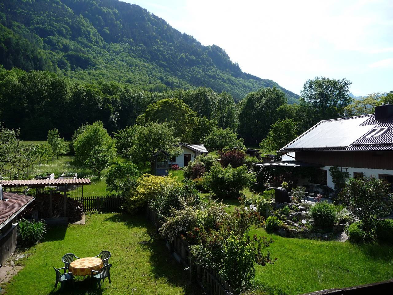 Ganze Ferienwohnung, Mondscheinwinkl - Ferienwohnung mit Bergblick 90 qm, 2 Schlafzimmer, 2 Balkone in Flintsbach am Inn, Bayerische Alpen