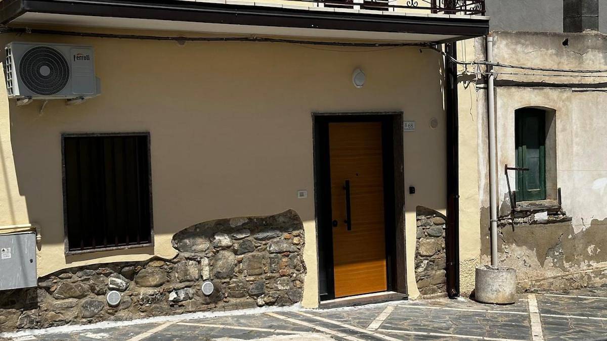 Piano Terra nel Borgo a circa 5 min dal mare in Villapiana, Golfe de Tarente