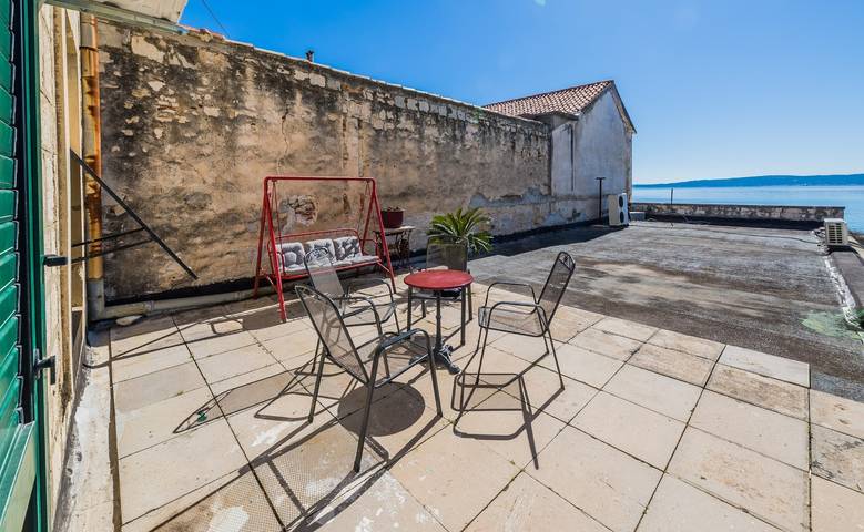 Ferienwohnung für 6 Personen, mit Meerblick und Terrasse in Split-Dalmatien - 2