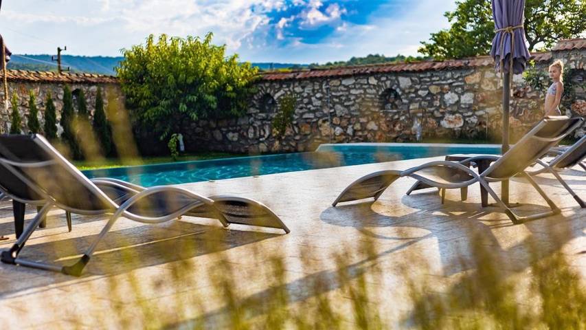 Villa pour 19 personnes, avec jardin ainsi que vue et piscine en Bulgarie - 2