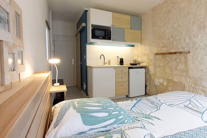 Gîte pour 2 personnes, avec terrasse dans Port-de-Piles