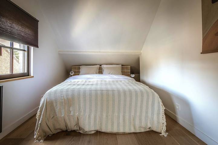 Location de vacances pour 12 personnes, avec jardin et jacuzzi à Lommel - 4