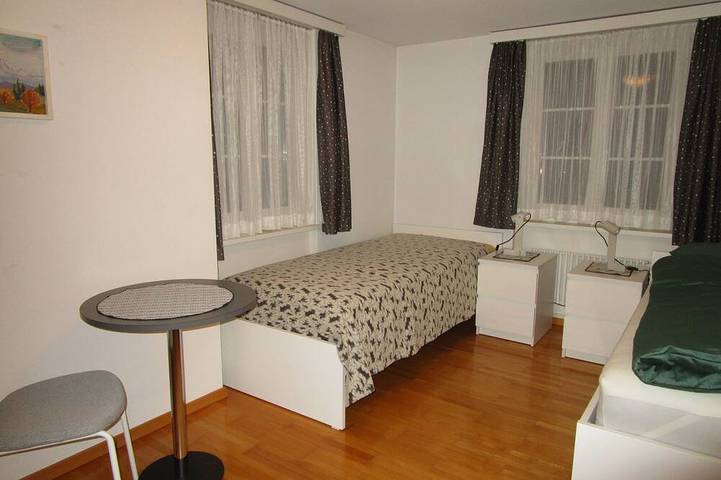 Ganze Wohnung, Ferienwohnung am Landsgemeindeplatz in Appenzell, Zürich Voralpen
