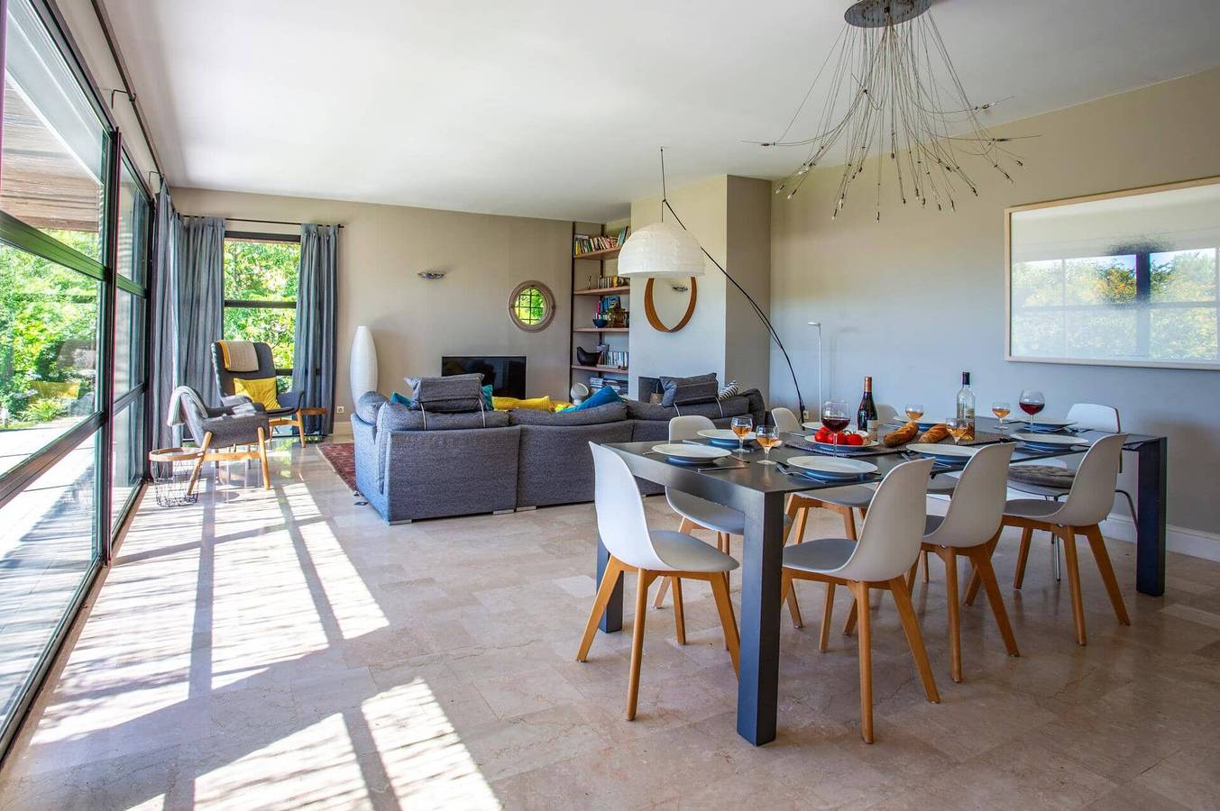 Villa Pezenas by Villa Plus in Pézenas, Côte d'Améthyste