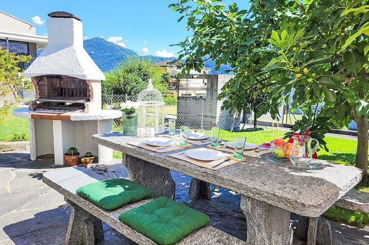 Ferienwohnung für 2 Personen, mit Terrasse in Gordola
