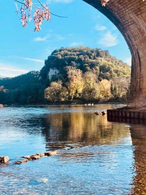 Location de vacances pour 8 personnes, avec vue et jardin à Peyrillac-et-Millac - 3