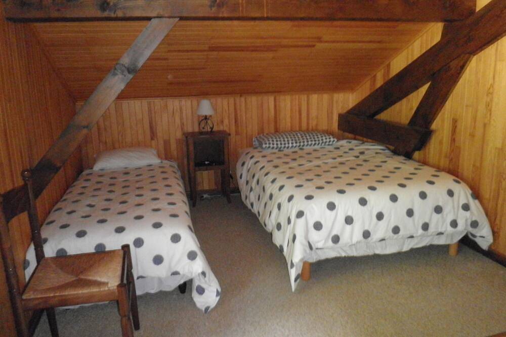 Chalet mit 3 Schlafzimmern in der Nähe von Samoens. Spektakuläre Aussichten. in Verchaix, Region Bonneville