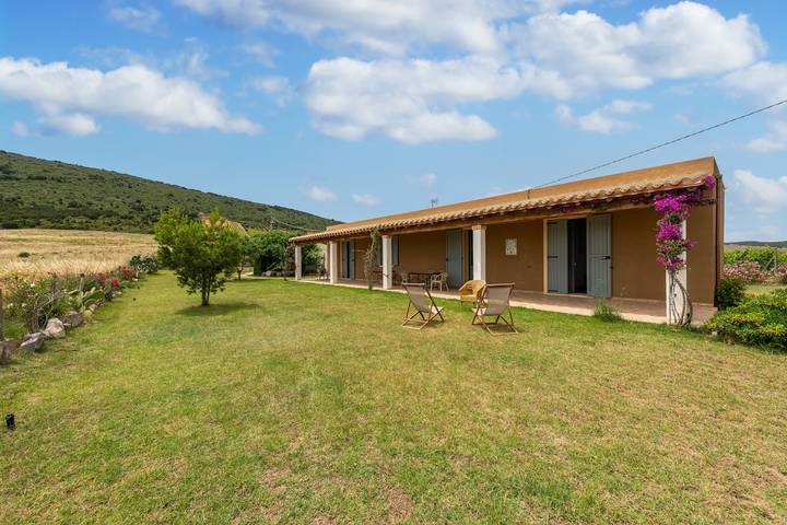 Location de vacances pour 8 personnes, avec jardin à Porto Pino - 3