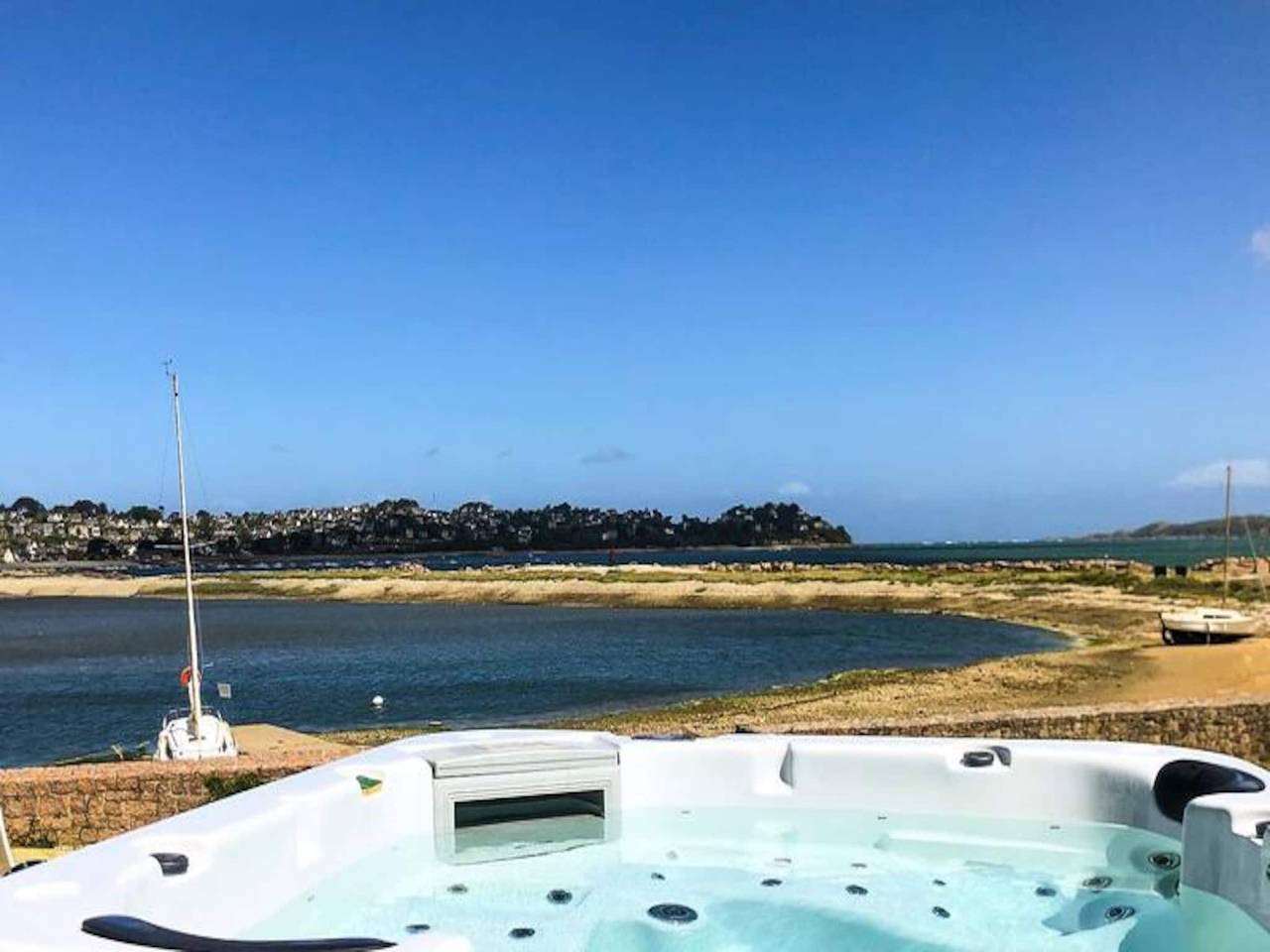 Le lenn · La Maison Du Lenn Ubicación excepcional in Louannec, Costa de granito rosa