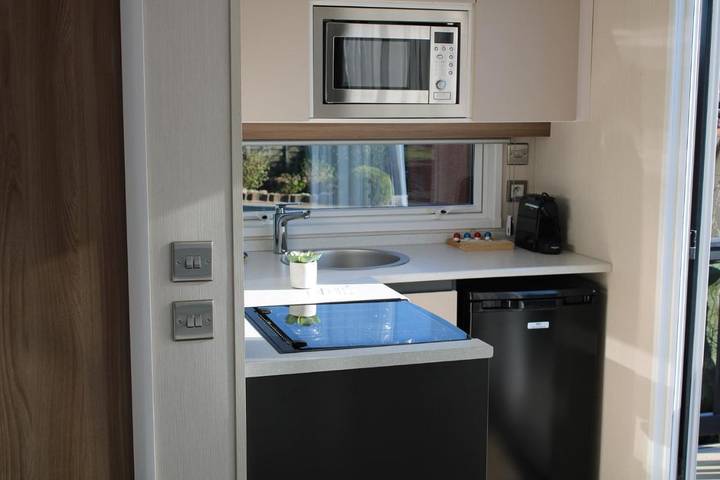 Location de vacances pour 2 personnes, avec terrasse ainsi que vue et jardin dans Kemmel - 2