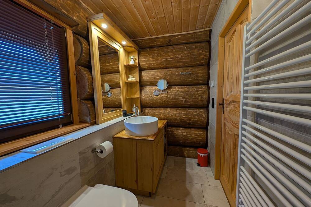 Log Cabins Naturstamm Ferienhaus Tollensesee 10 - Feriendorf Tollensesee in Tollensesee, Groß Nemerow