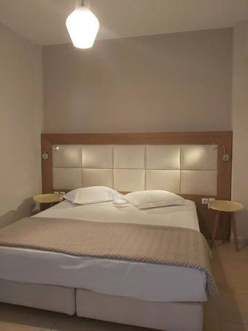 Cottage pour 2 personnes, avec terrasse à Thera