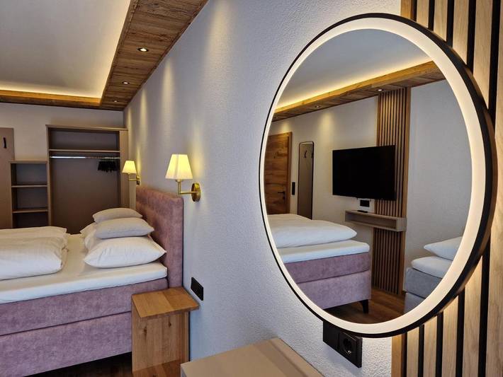 Vakantiewoning voor 9 personen, with balkon and uitzicht as well as sauna in Ischgl