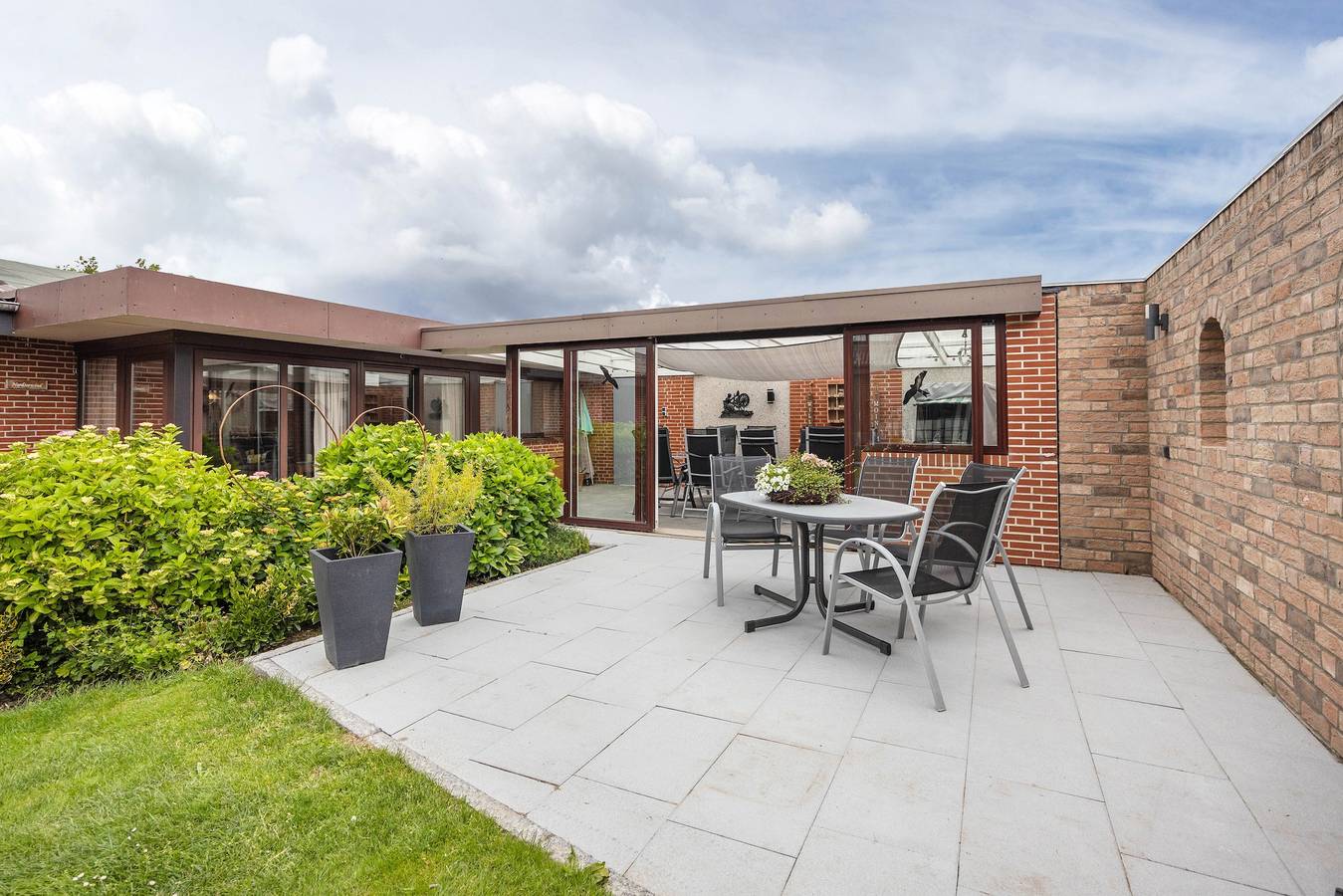 Ganze Wohnung, Ferienwohnung 'Küstenglück' mit gemeinsamer Terrasse, privatem Garten und Wi-Fi in Kronprinzenkoog, Nordseeküste