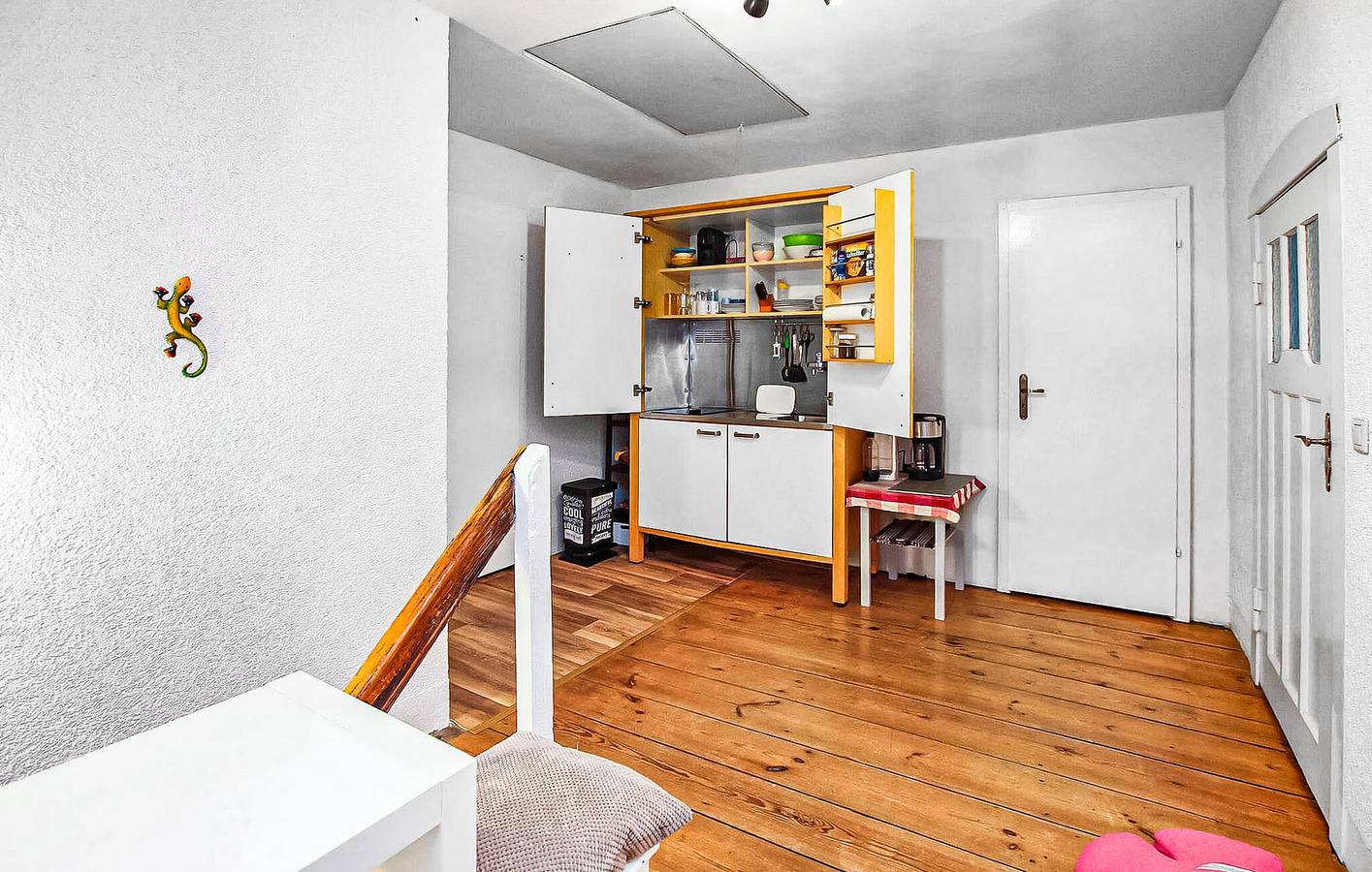 Ganze Ferienwohnung, Rückzugsort im Stadtzentrum mit Flussblick in Kieve, Müritz