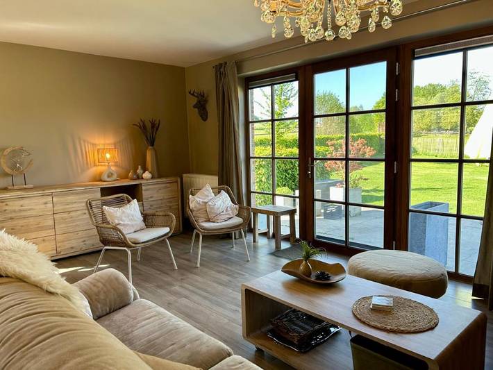 Location de vacances pour 5 personnes, avec vue et jardin à Ellezelles - 2