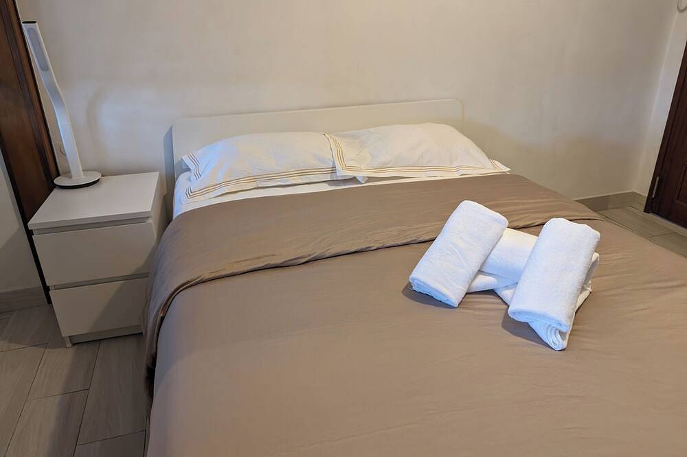 Ganze Wohnung, Apartement Estrela Heart, Wifi 400Mb in Lapa, Lissabon