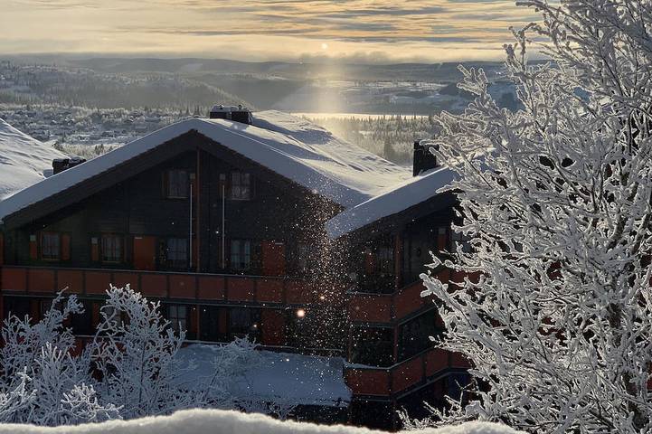 Ferienwohnung für 12 Personen, mit Balkon und Pool in Ost-Norwegen