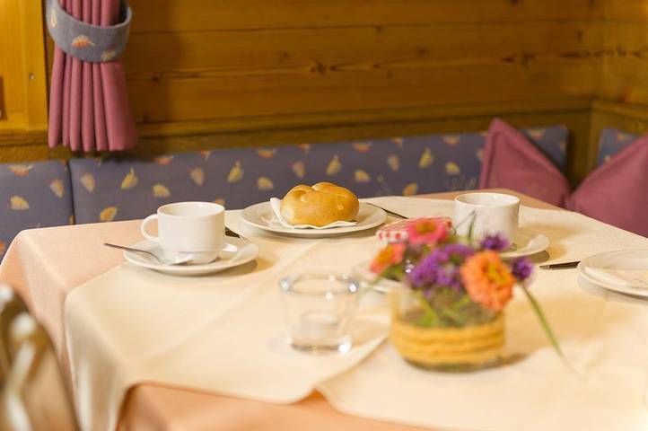 Hotel für 3 Personen, mit Terrasse, mit Haustier in Sonntag - 3