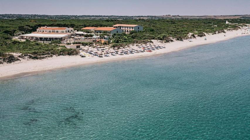 Hôtel pour 3 personnes, avec bassin pour enfant et jardin ainsi que vue et piscine, animaux acceptés