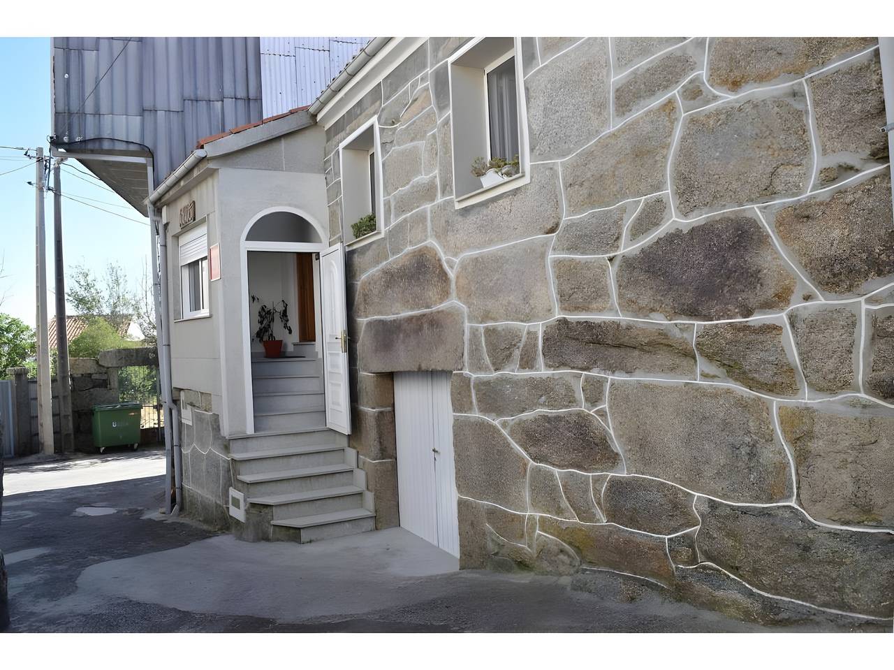 Maison de campagne « Chuca » avec vue sur le lac et Wi-Fi in Muíños, Orense Région