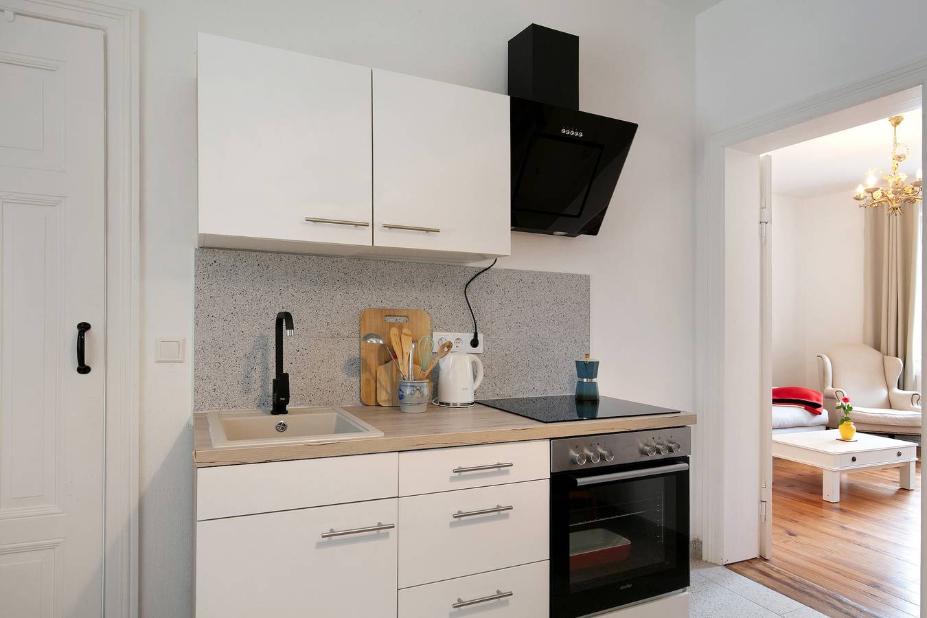 Ganze Wohnung, Ferienwohnung "Die Jute Stube" mit 2 Gemeinschaftsterrassen, Gemeinschaftsgarten und Wlan in Neuenhagen, Bad Freienwalde