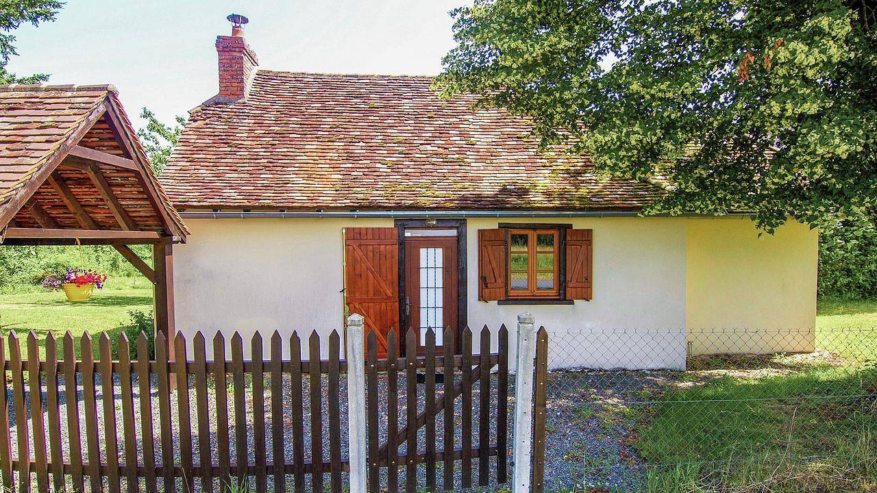 Maison De Vacances pour 2 Personnes dans Savignac-Lédrier, Périgord Vert