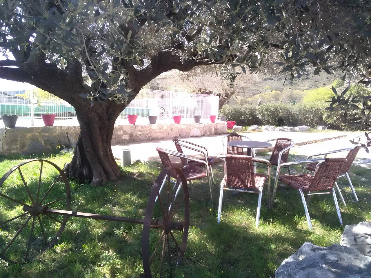 Casa de vacaciones 'Le Mas Du Bouquet' con vistas a la montaña, Wi-Fi y aire acondicionado in Seynes, Región de Alès