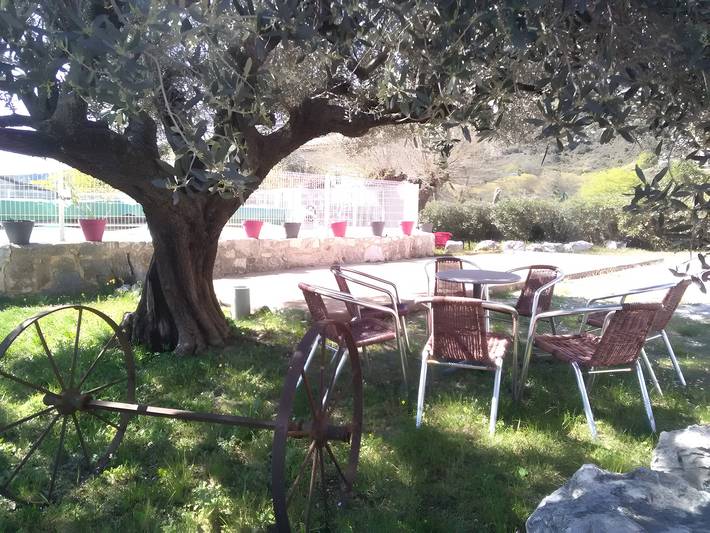 Casa Vacanze 'Le Mas Du Bouquet' con Vista Montagna, Wi-Fi e Aria Condizionata in Seynes, Alès e dintorni