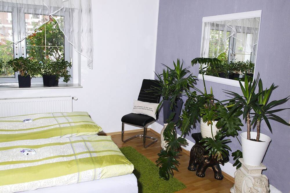 Ganze Wohnung, Ferienwohnung Hanschke - Ferienwohnung in Hoyerswerda, Lausitzer Seenland