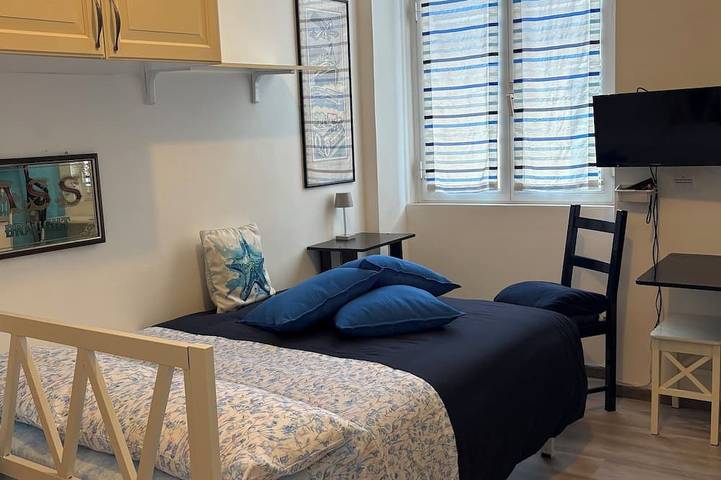 Appartement entier, Loft Mazzini in the center of Rapallo just 100 meters from the sea in Bagni Ariston, Région de Rapallo