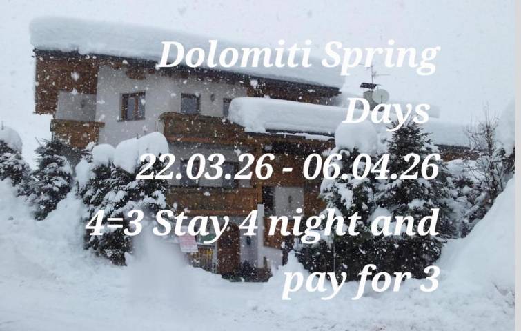 Chambre d’hôte pour 2 personnes, avec balcon et vue à Arabba