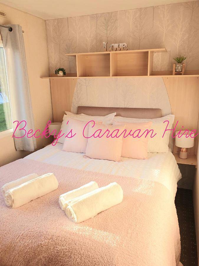 Bungalow for 6 people, with Pool in Blackpool